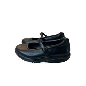 MBT Mary Jane Black Walking Shoes Women's Size 10.5 Swiss Engineered